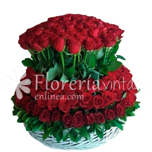 floreria-en-torreon-100RRCIR-CA-100-rosas-en-canasta